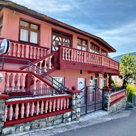 فندق Vila Duricic 300M Od Mora Ðenovići المظهر الخارجي الصورة