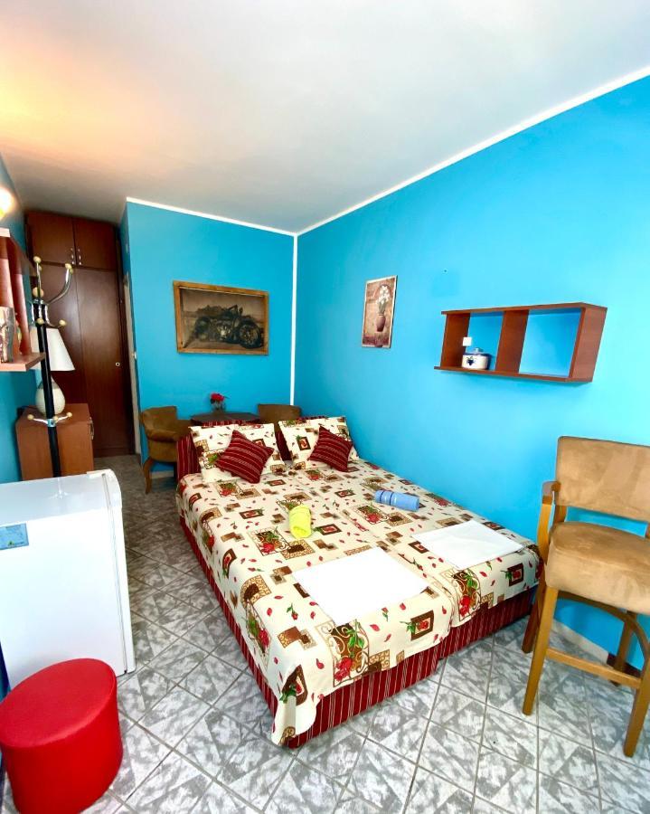 فندق Vila Duricic 300M Od Mora Ðenovići المظهر الخارجي الصورة