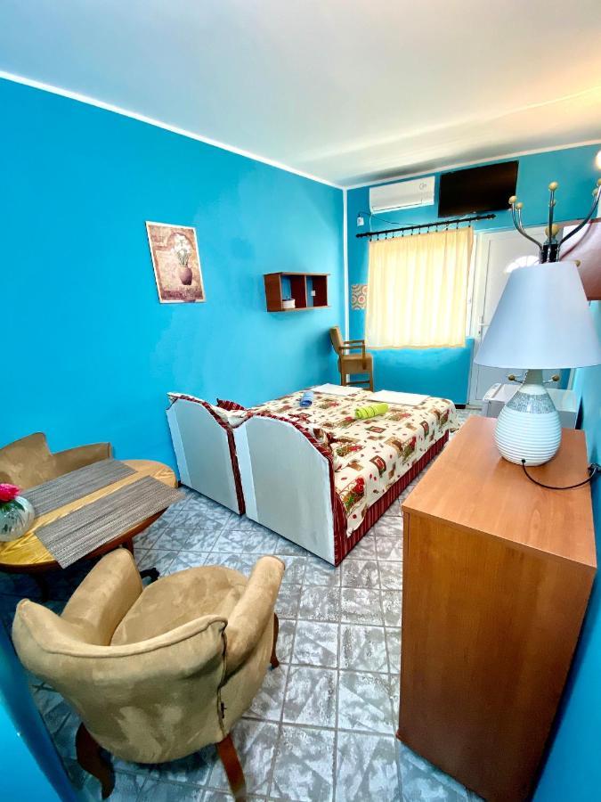 فندق Vila Duricic 300M Od Mora Ðenovići المظهر الخارجي الصورة