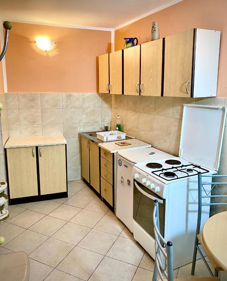 فندق Vila Duricic 300M Od Mora Ðenovići المظهر الخارجي الصورة