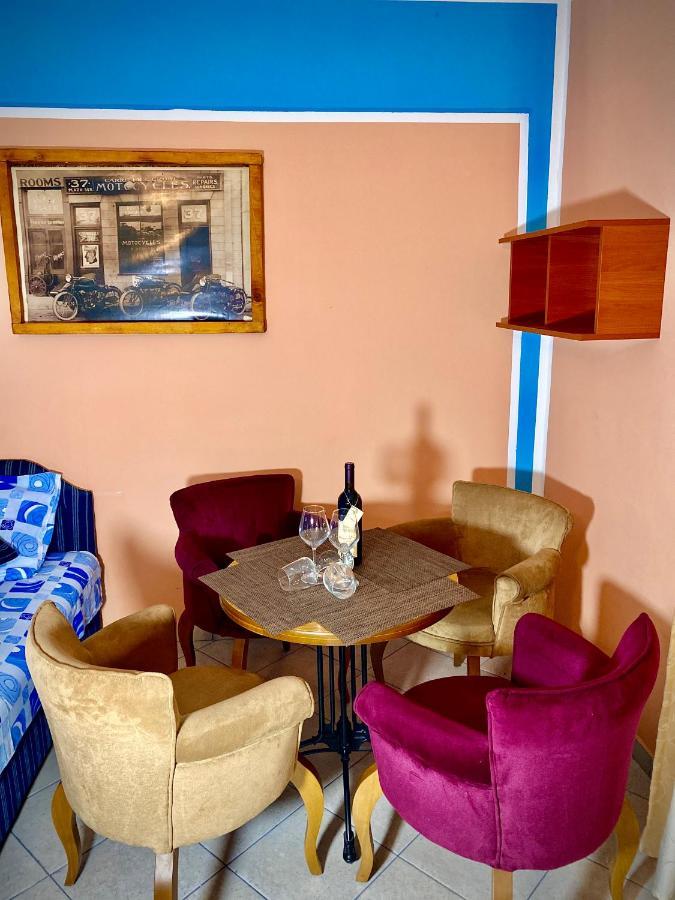 فندق Vila Duricic 300M Od Mora Ðenovići المظهر الخارجي الصورة