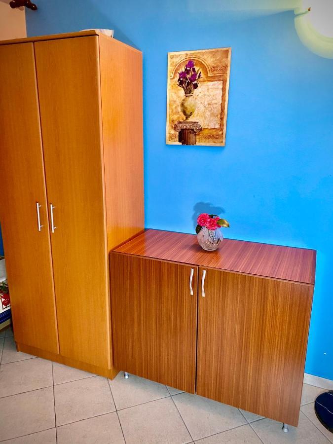 فندق Vila Duricic 300M Od Mora Ðenovići المظهر الخارجي الصورة