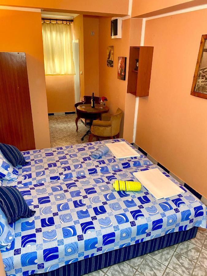 فندق Vila Duricic 300M Od Mora Ðenovići المظهر الخارجي الصورة